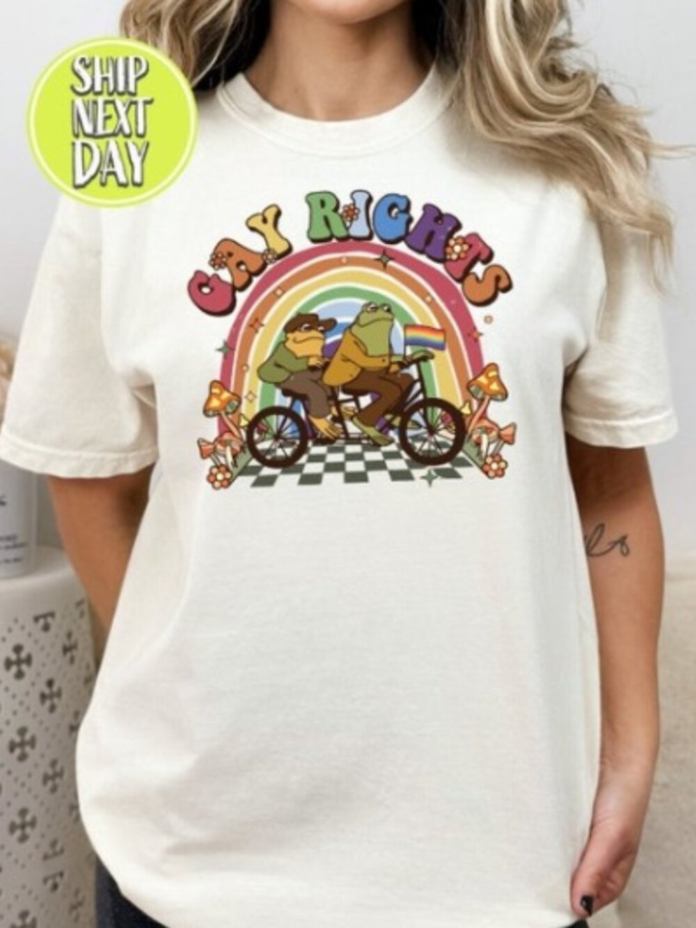 Funny Frog Gay Rights LGBT Rainbow T-shirt, Funny LGBT Shirt